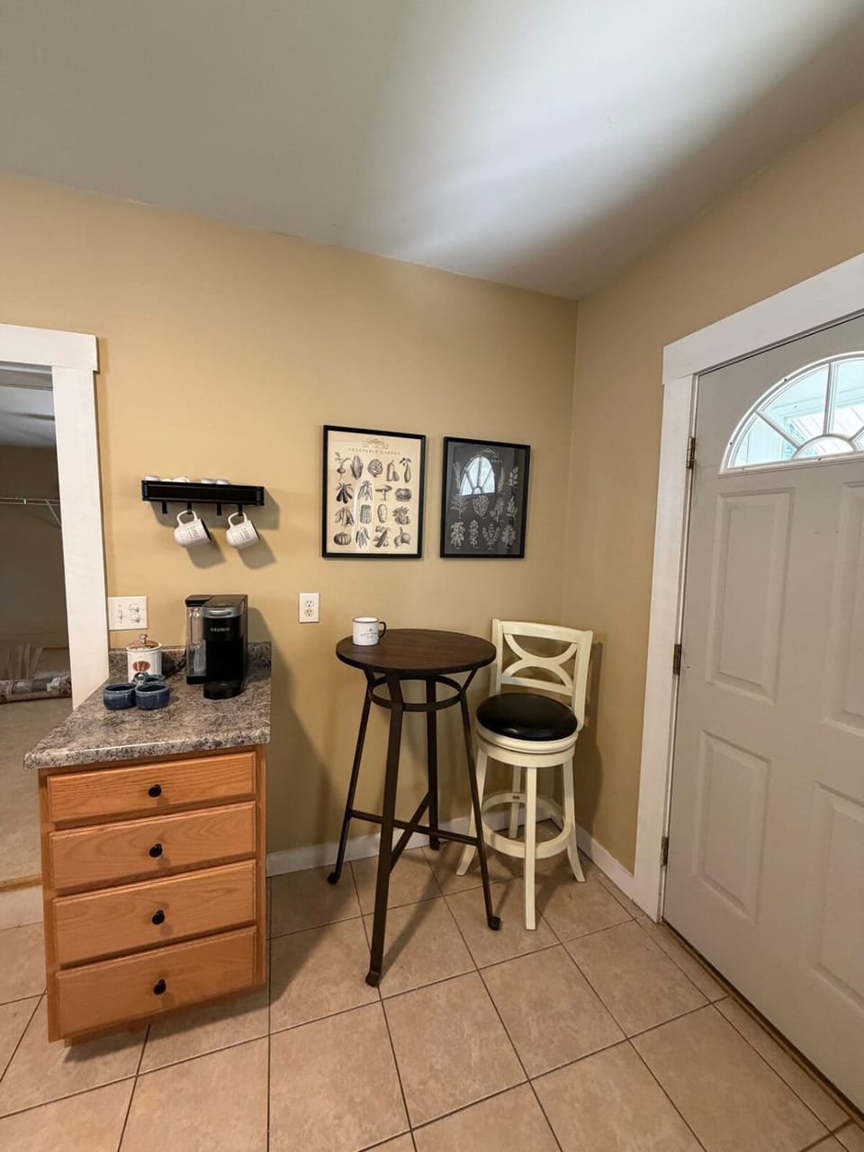 The Study Apartment in Chillicothe