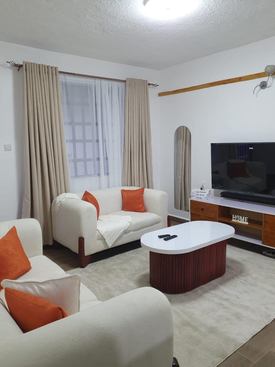 Serene Two Bedroom Apartment with Nature Views and Fast Wi-Fi Apartment in Kenya