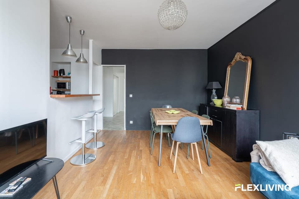 Elegant T3 3 Double Beds Paris 15th Near Parc Brassens Apartment in Paris