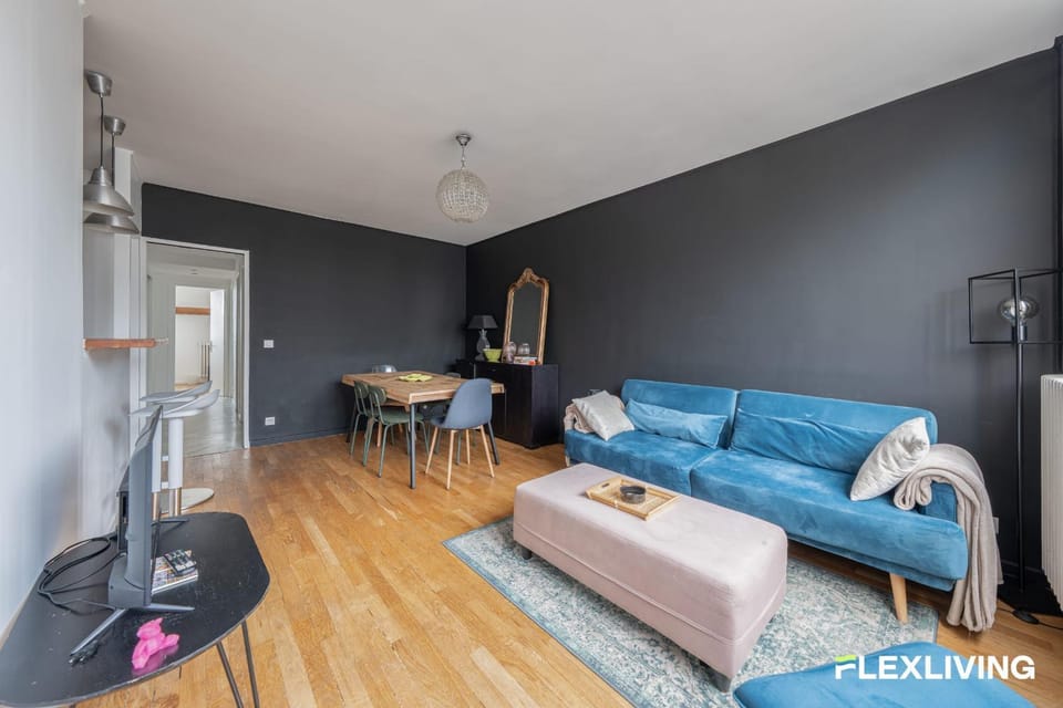 Elegant T3 3 Double Beds Paris 15th Near Parc Brassens Apartment in Paris