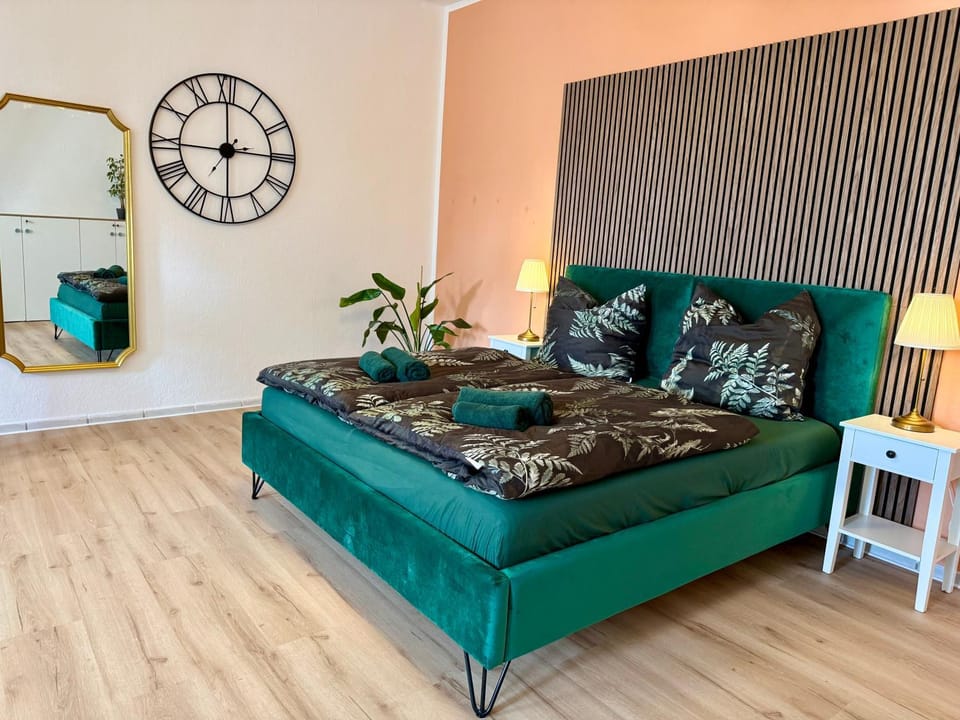 Bed, Bedroom