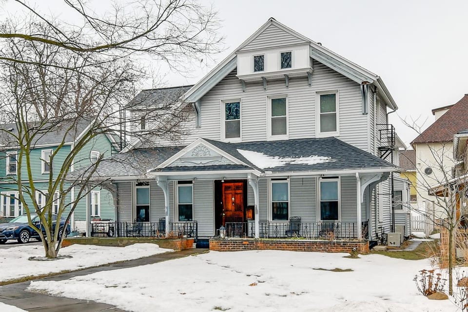 Explore Rochester! Charming Home 1 Mi to Downtown House in Brighton