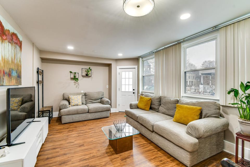 Explore Rochester! Charming Home 1 Mi to Downtown House in Brighton