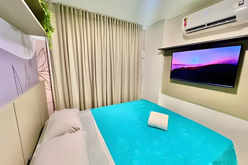Communal lounge/ TV room, Bed, TV and multimedia, Photo of the whole room
