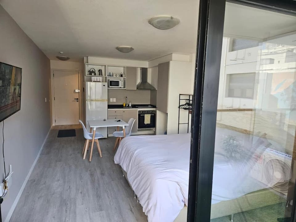 Luminoso y moderno monoambiente Espacio Cowork Apartment in Montevideo Department, Uruguay