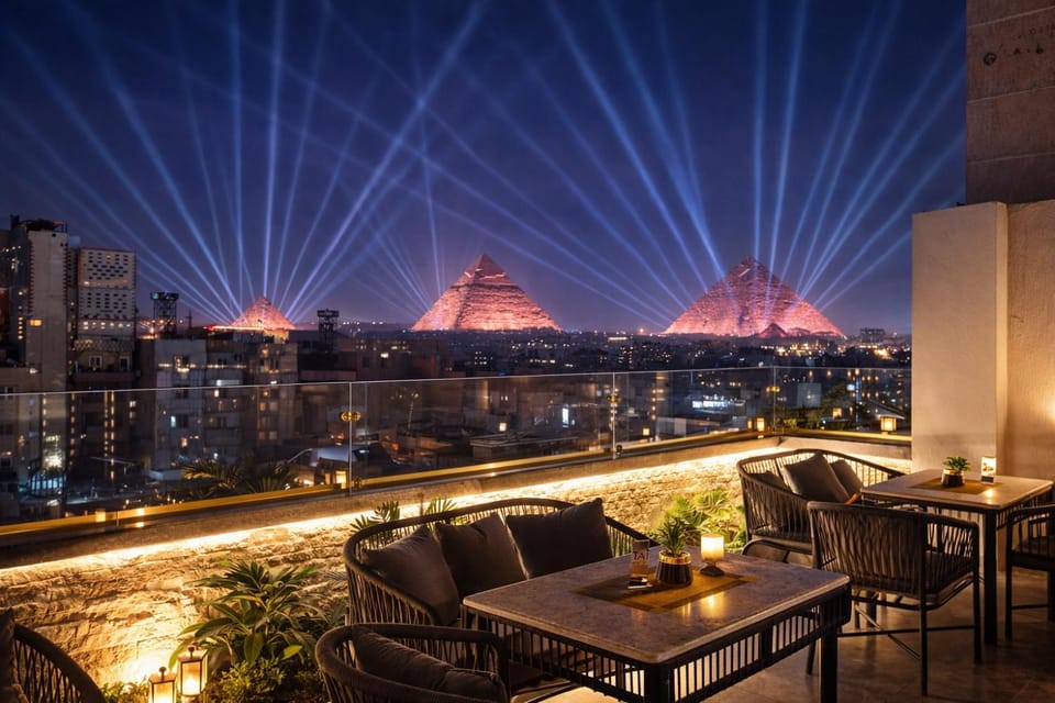 Restaurant/places to eat, Natural landscape, Balcony/Terrace, Mountain view