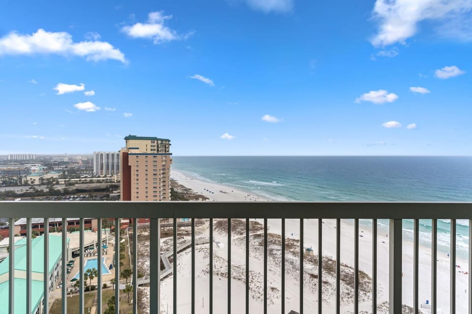 Day, Balcony/Terrace, Beach, Sea view, Swimming pool