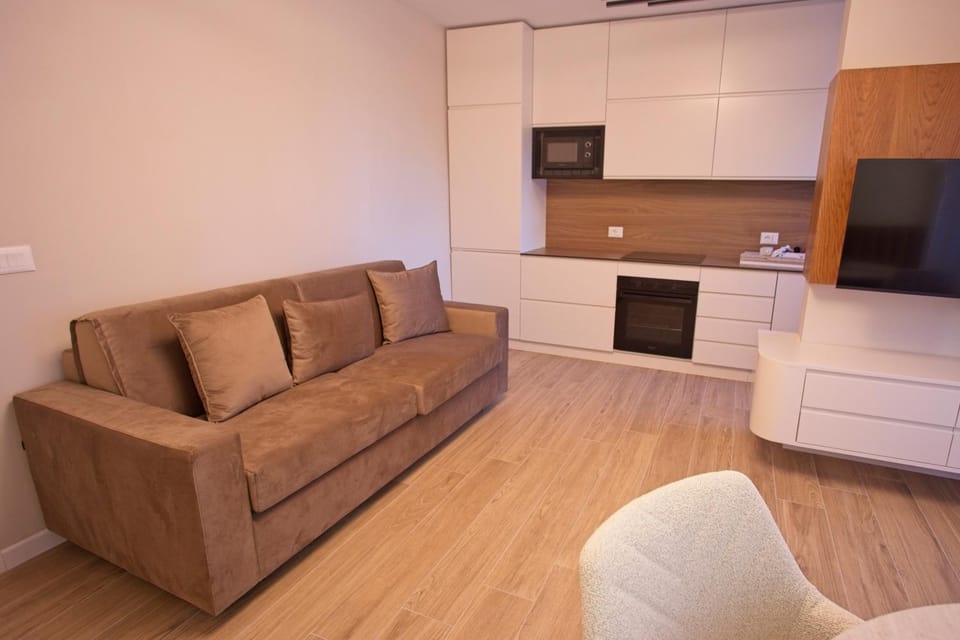 Living room, kitchen