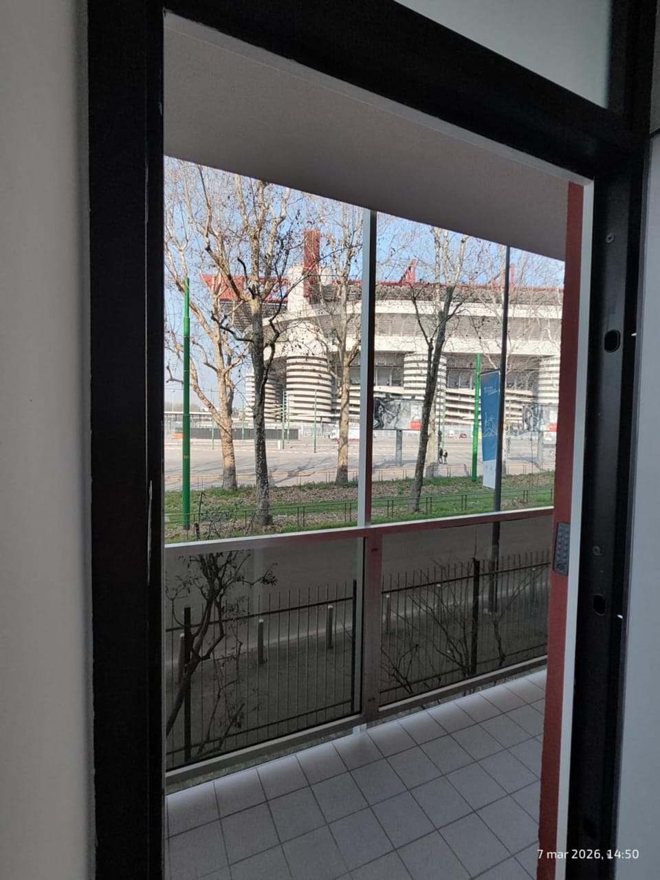 Property building, Day, View (from property/room), Balcony/Terrace