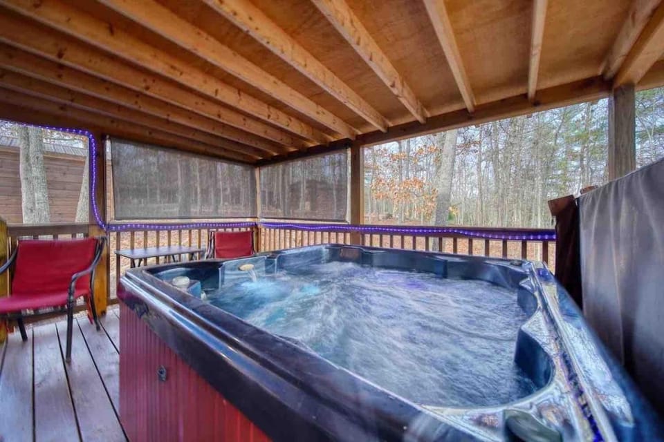 The Breakaway - Hot tub and fire pit House in Union County