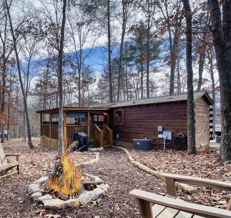 The Breakaway - Hot tub and fire pit House in Union County