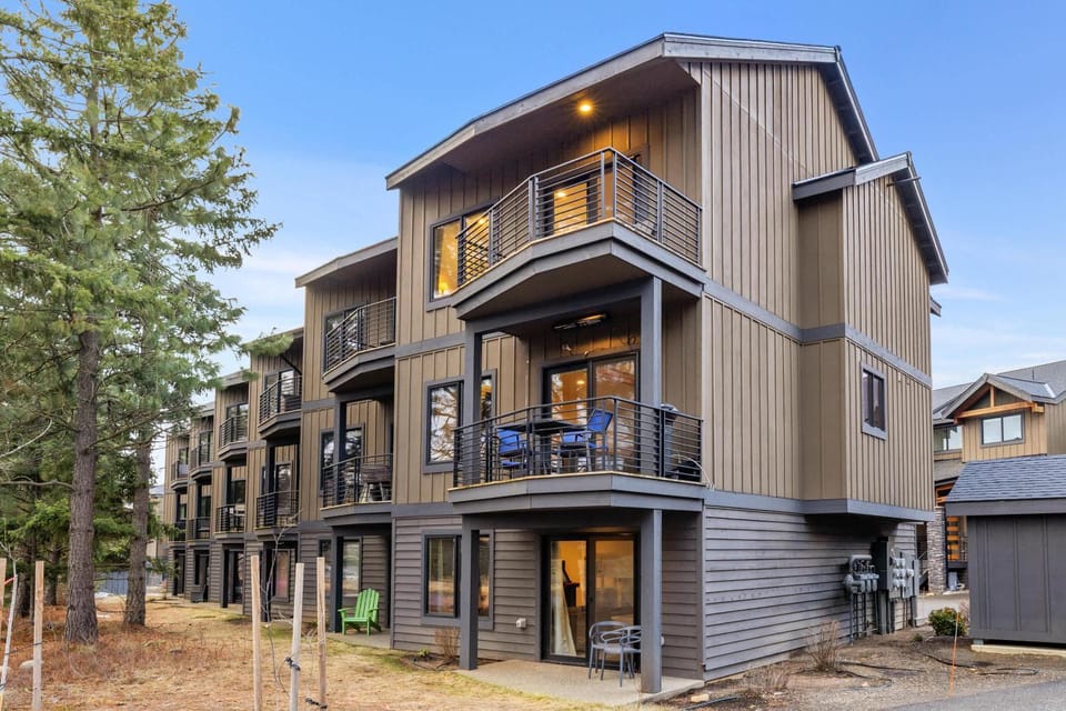 Cascade Corner Chalet House in Kittitas County