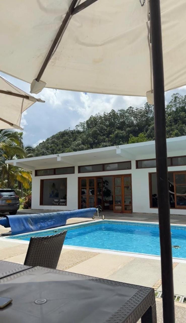 Natural Paradise overlooking the mountains Chalet in Cundinamarca, Colombia