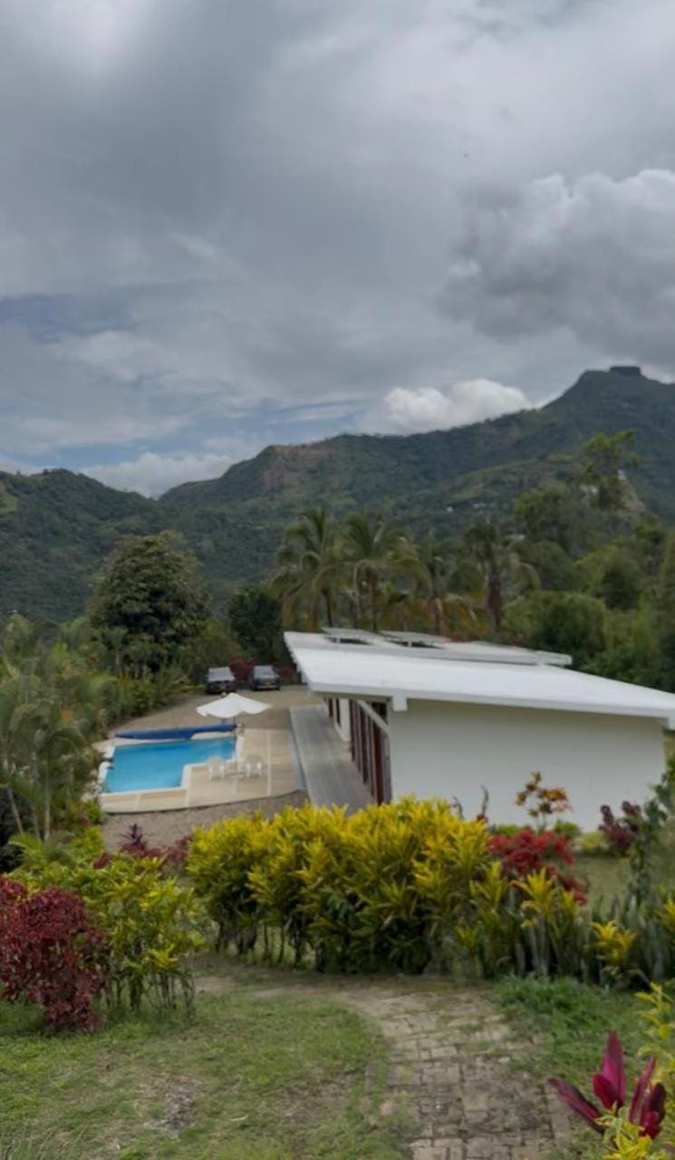 Natural Paradise overlooking the mountains Chalet in Cundinamarca, Colombia