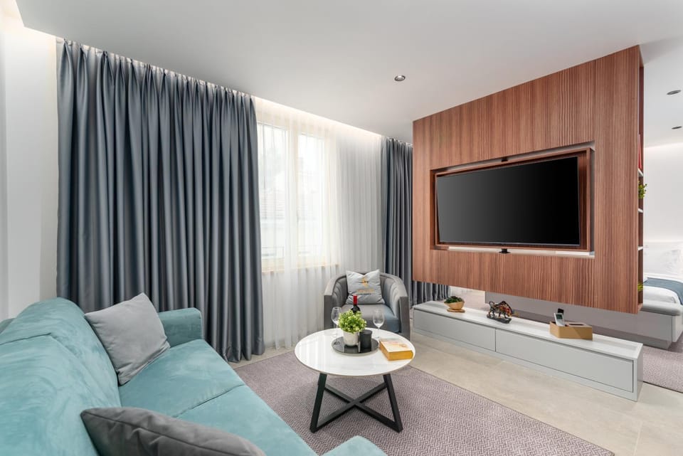 TV and multimedia, Living room