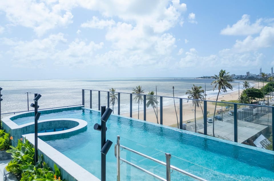 Nearby landmark, Day, Natural landscape, Pool view, Sea view, Swimming pool