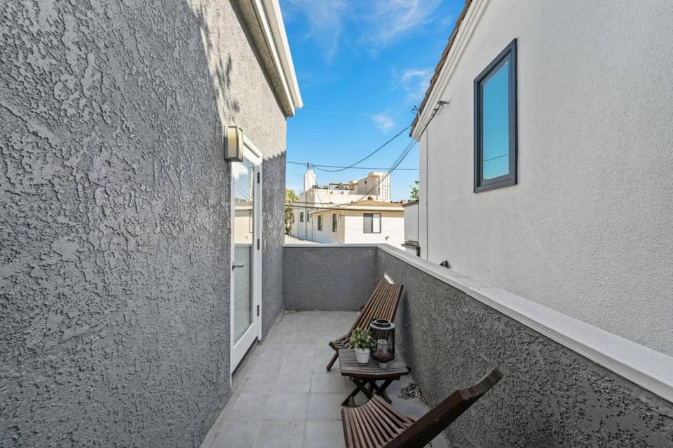 Luxury Naples Island Retreat House in Seal Beach