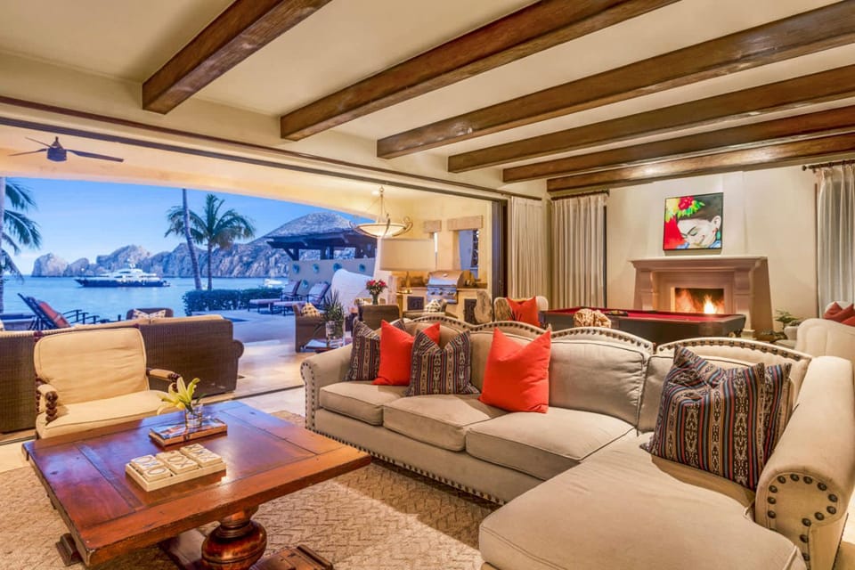 HACIENDA BEACH CLUB BEACH FRONT 4 BE34DROOM VILLA CAN BE RENTED AS A 3 BEDROOM House in Cabo San Lucas