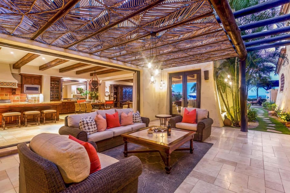 HACIENDA BEACH CLUB BEACH FRONT 4 BE34DROOM VILLA CAN BE RENTED AS A 3 BEDROOM House in Cabo San Lucas