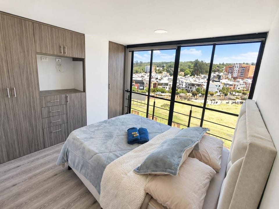 Bed, View (from property/room), Balcony/Terrace, Photo of the whole room, Bedroom, towels, wardrobe