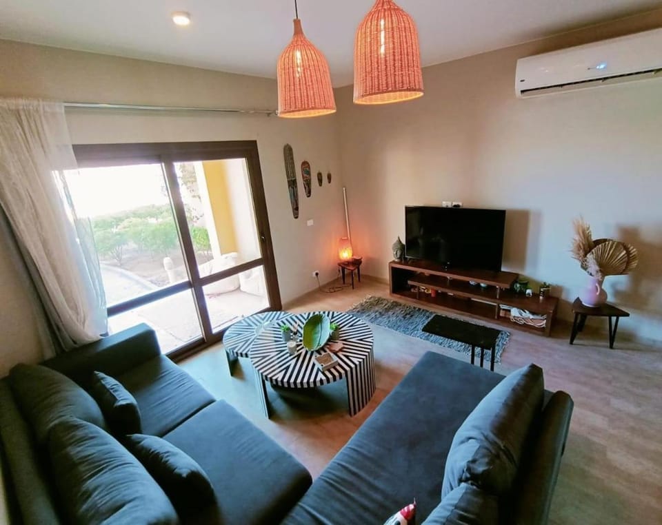 Cozy Sabina Getaway new 1 bedroom by the pool & lagoon Apartment in Hurghada