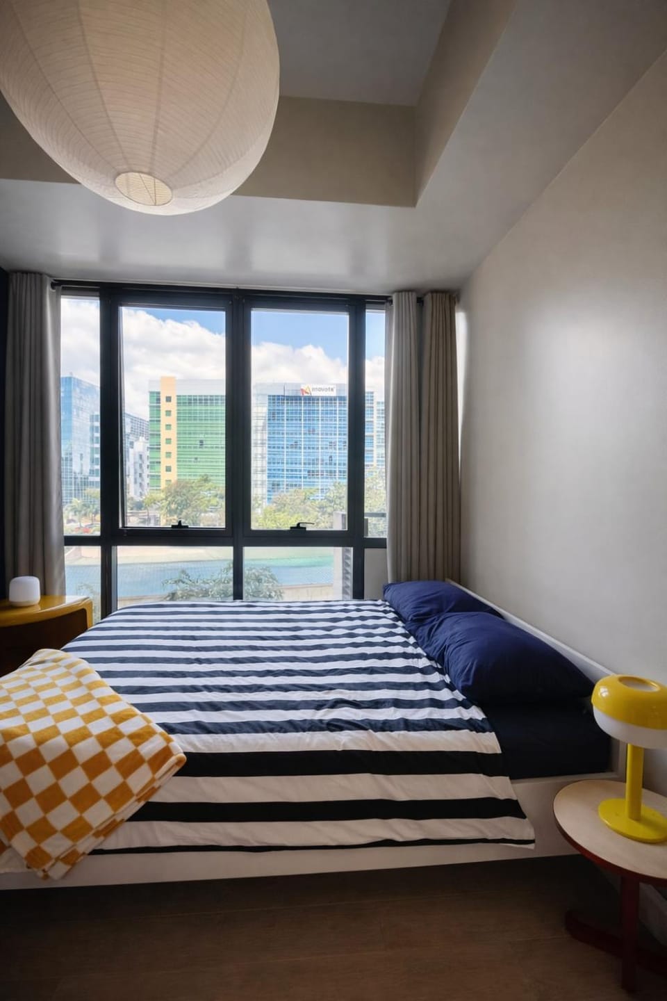 Stylish 1BR, The Florence, Near Venice Mall, BGC Apartment in Makati
