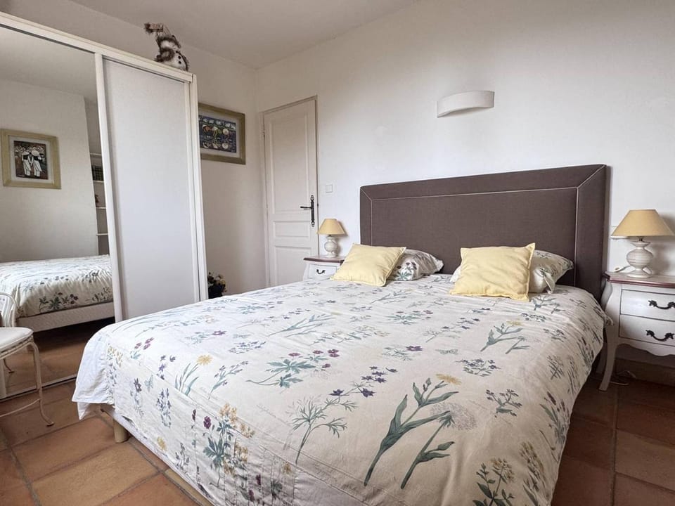 Villa avec piscine et clim - 7 pers., vue mer - FR-1-768-136 Villa in Roquebrune-sur-Argens
