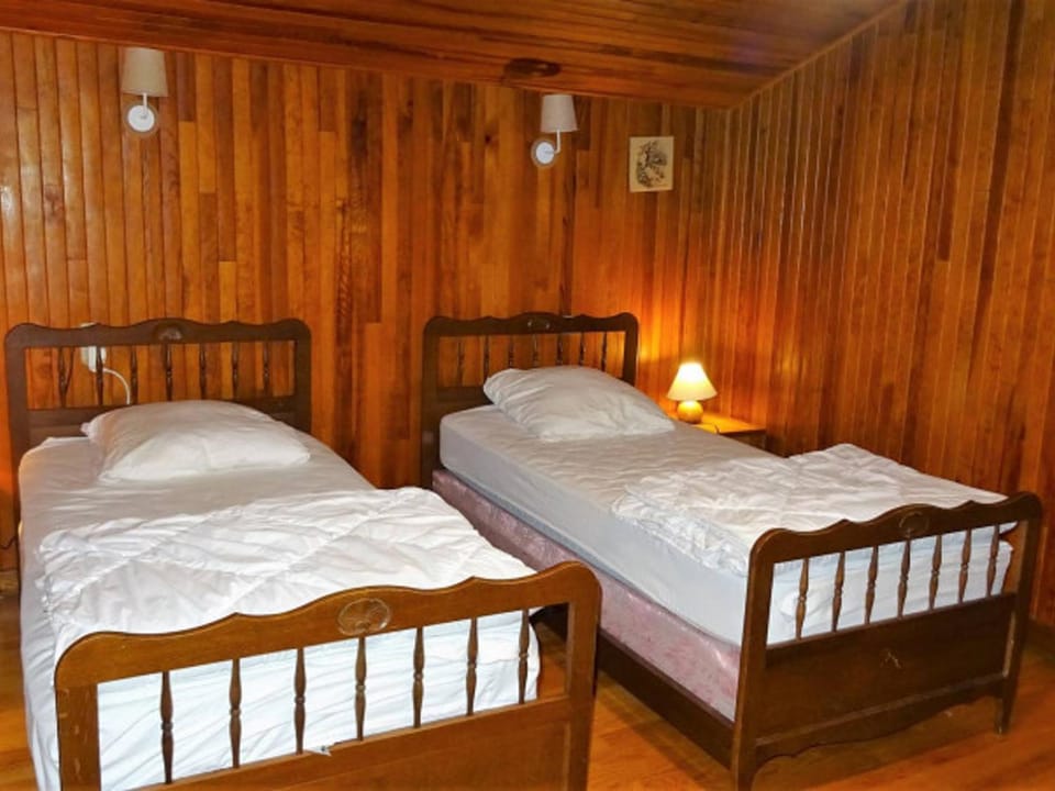 Appartement spacieux avec parking - 8 pers. - FR-1-671-336 Apartment in Les Gets