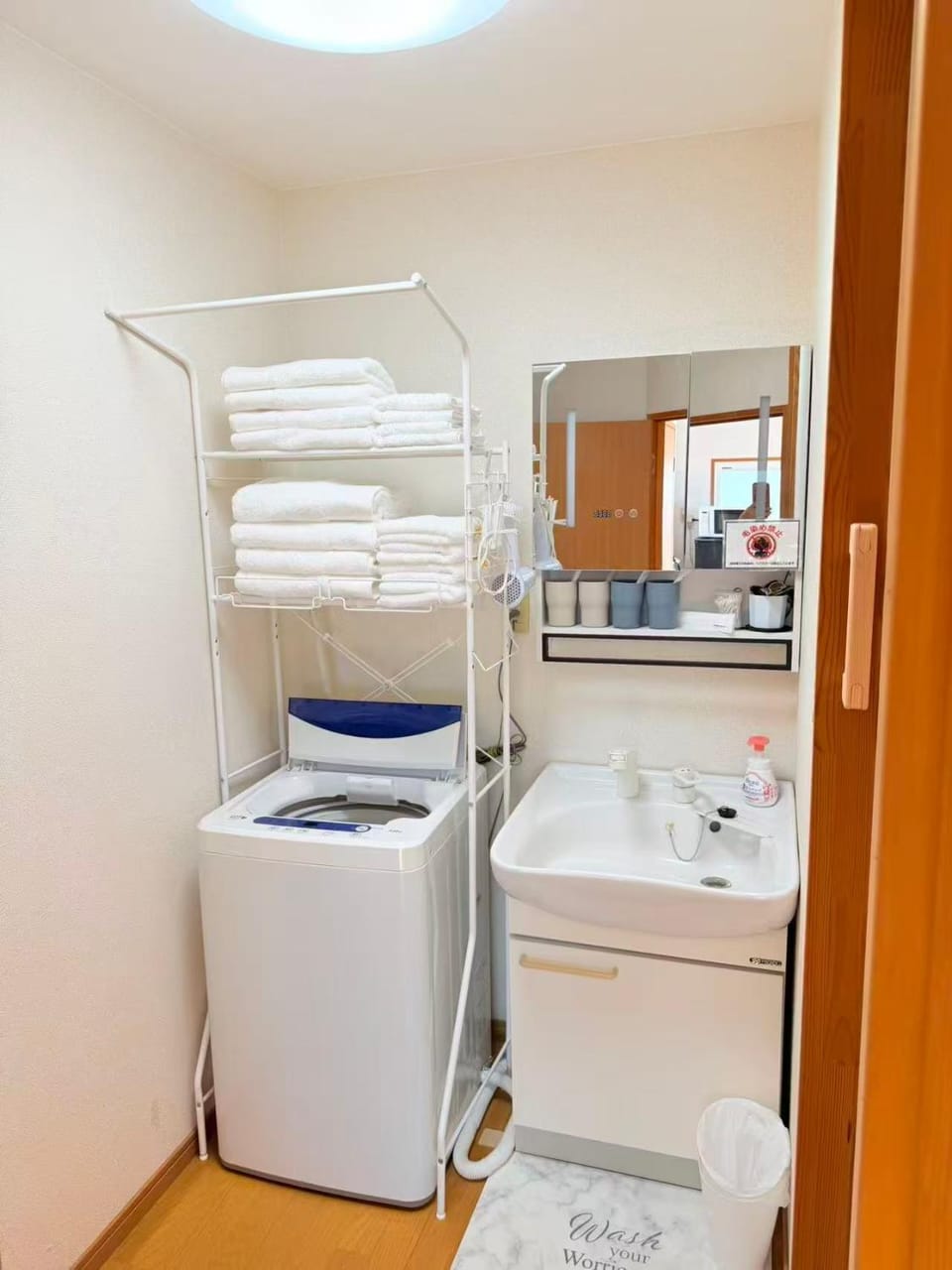 MUTSUMI Hotel Bed and Breakfast in Fukuoka Prefecture