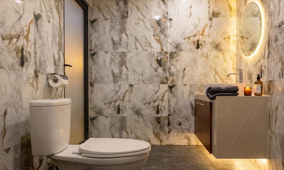 Toilet, Bathroom
