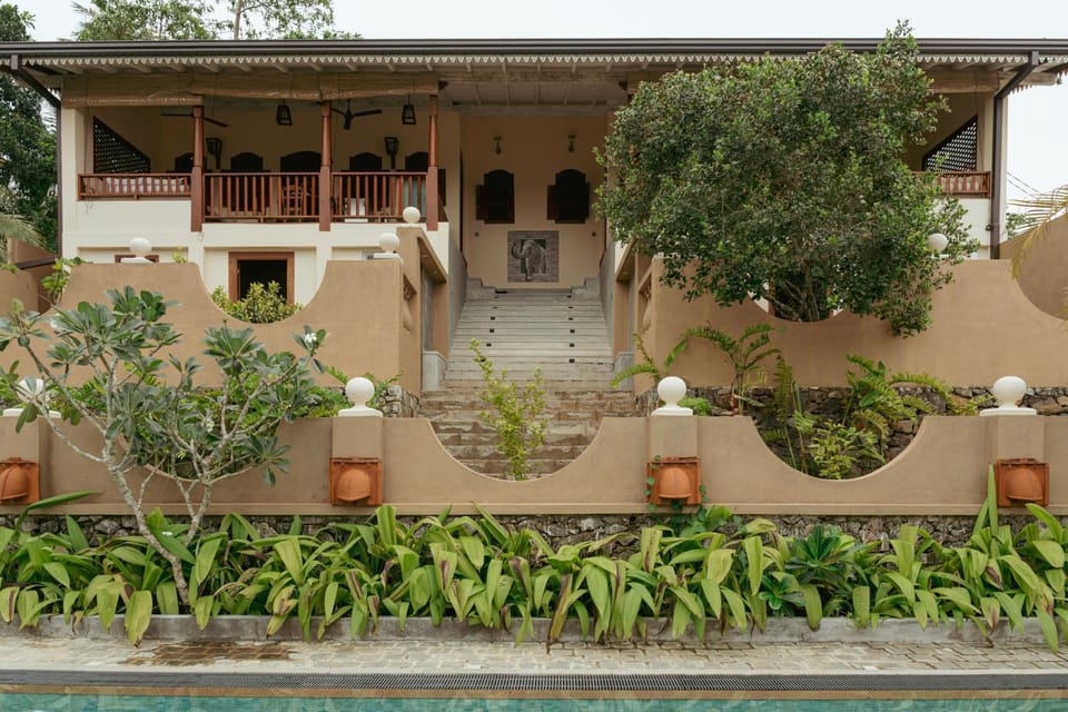 Property building, Balcony/Terrace