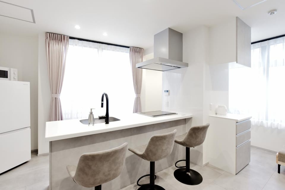Room 205 Spacious 2LDK,Near Namba,Family & Group Stay Apartment in Osaka