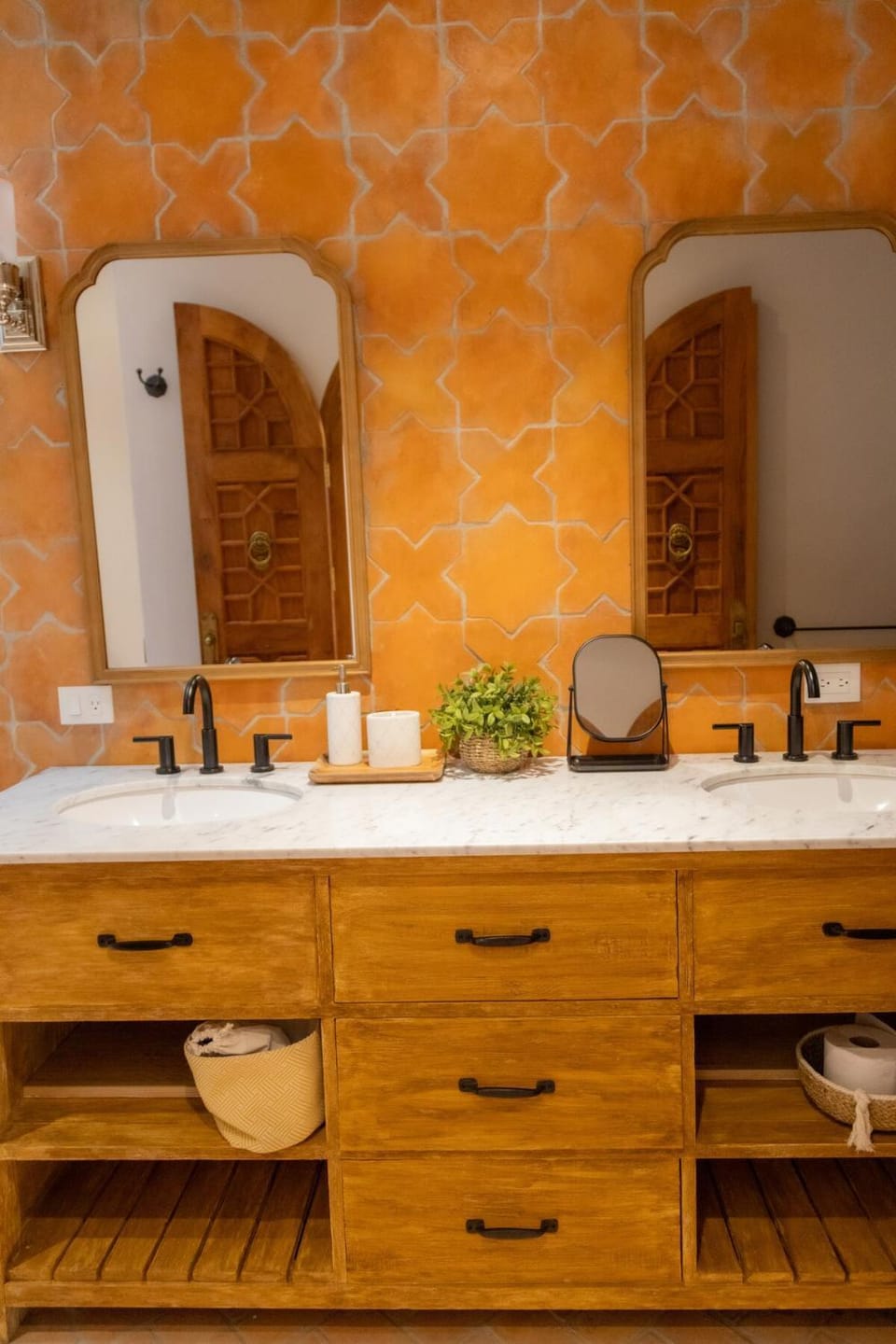 Stunning View Classic Colonial Villa in San Miguel de Allende