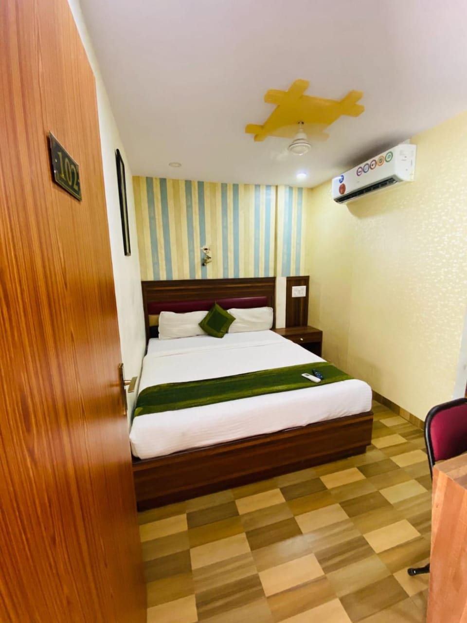Airport Inn Residency Mumbai Bed and Breakfast in Mumbai