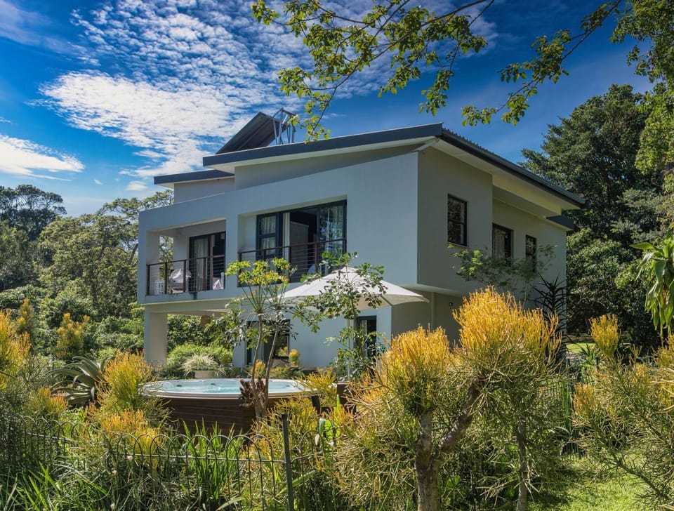 Luxury Crystal Blue Villa Eden Rock Villa in South Africa