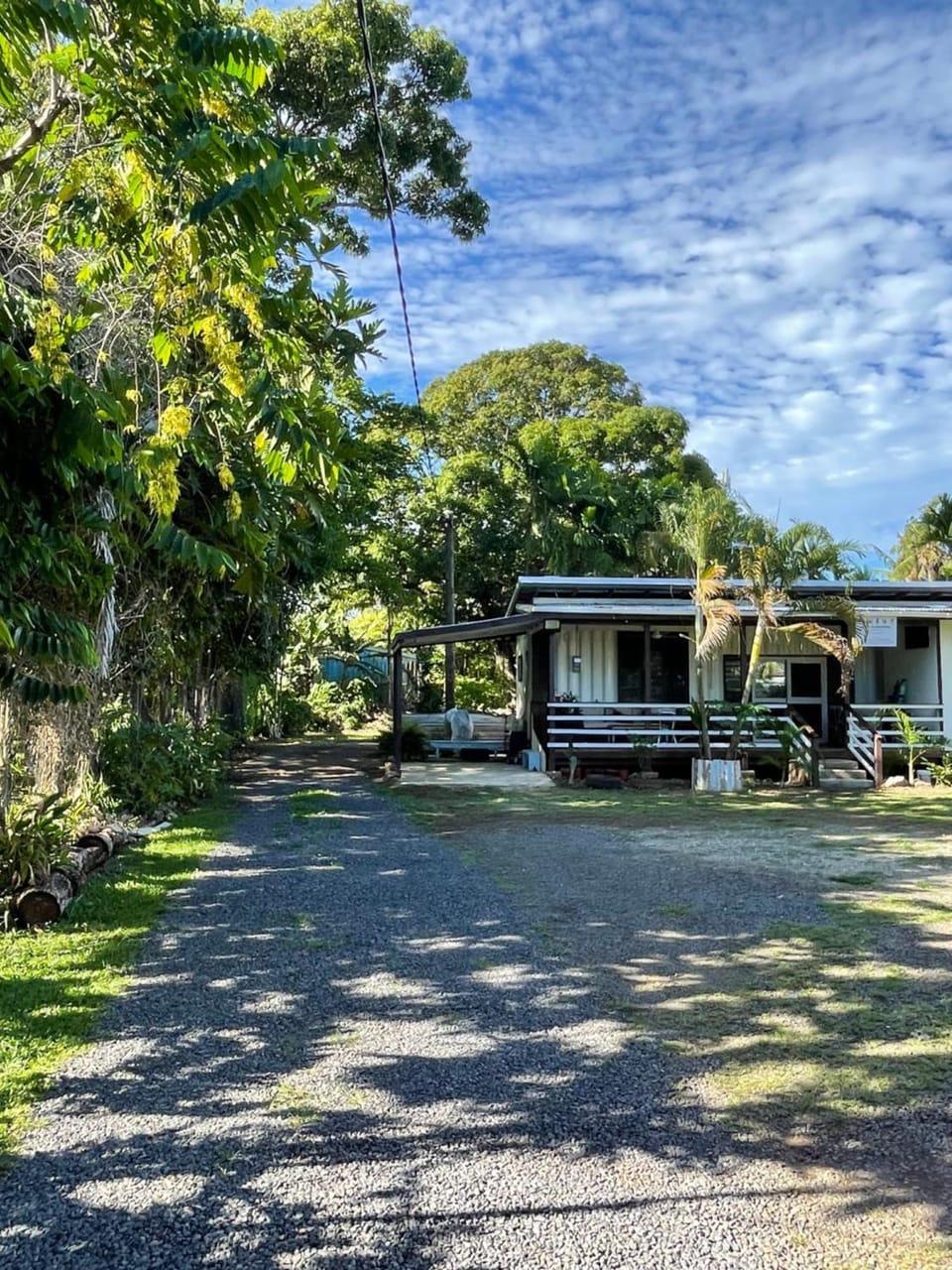 Property building, Natural landscape, Garden view, Street view