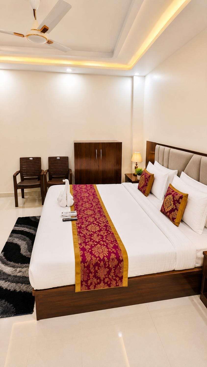 Hotel Urban Grand RD - Vrindavan Bed and Breakfast in Agra