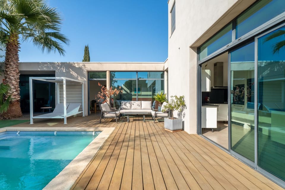 Chez Jennifer - Luxueuse villa d'architecte avec piscine privée Villa in Occitanie