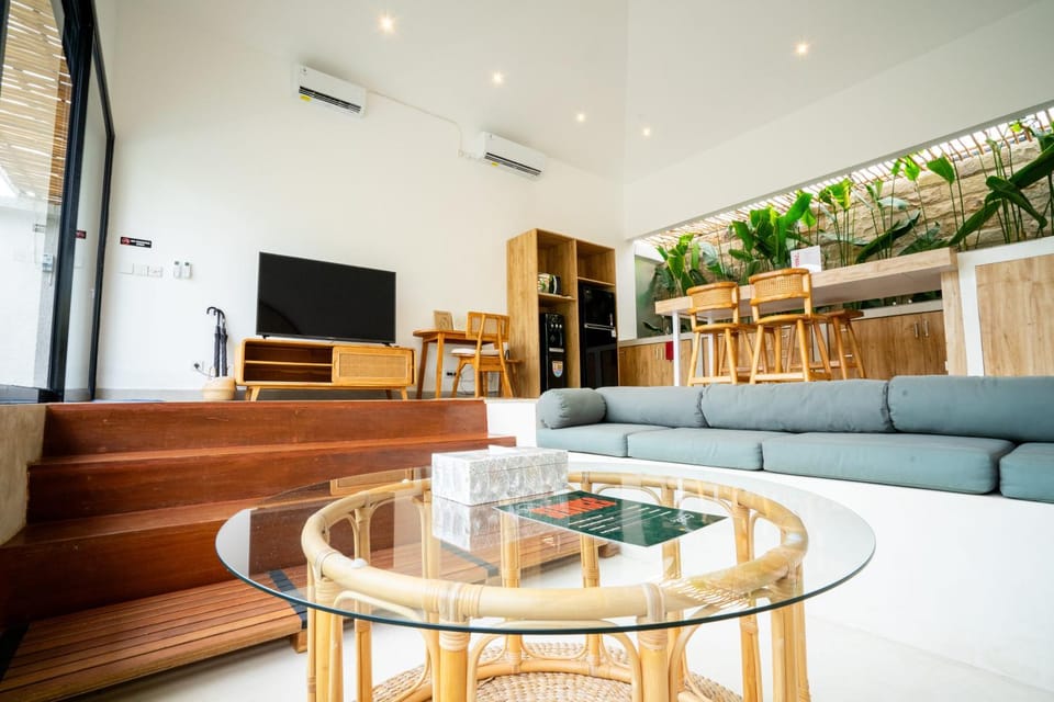 TV and multimedia, Evening entertainment, air conditioner