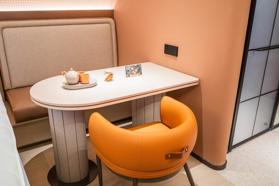 Orange Hotel -Shanghai Caohejing Wuzhong Road Hotel in Shanghai