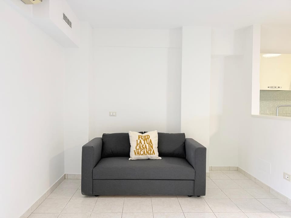 SE214 - Senigallia, comodo bilocale vicino al centro con corte esclusiva Apartment in Senigallia