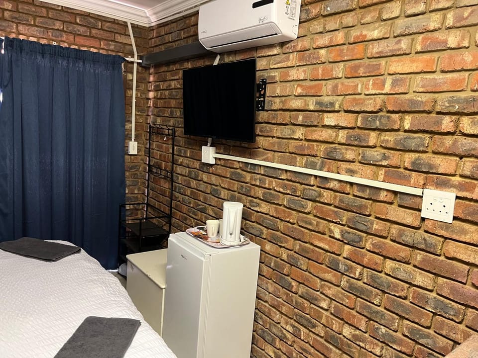 5 Moepel Bed and Breakfast in North West, South Africa