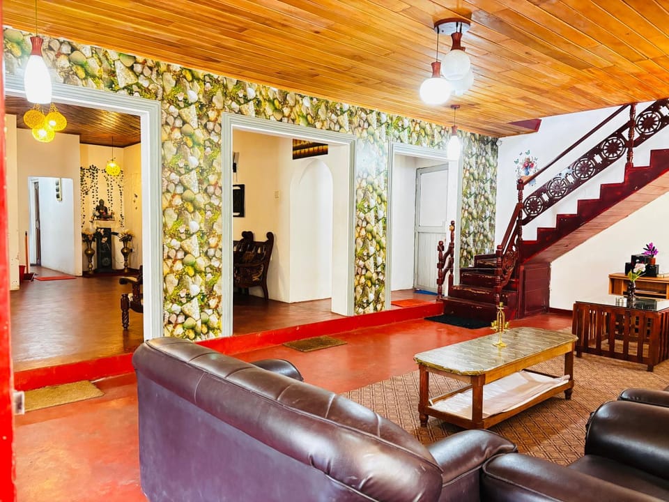 Shellys Cottage Nuwara Eliya Bed and Breakfast in Nuwara Eliya