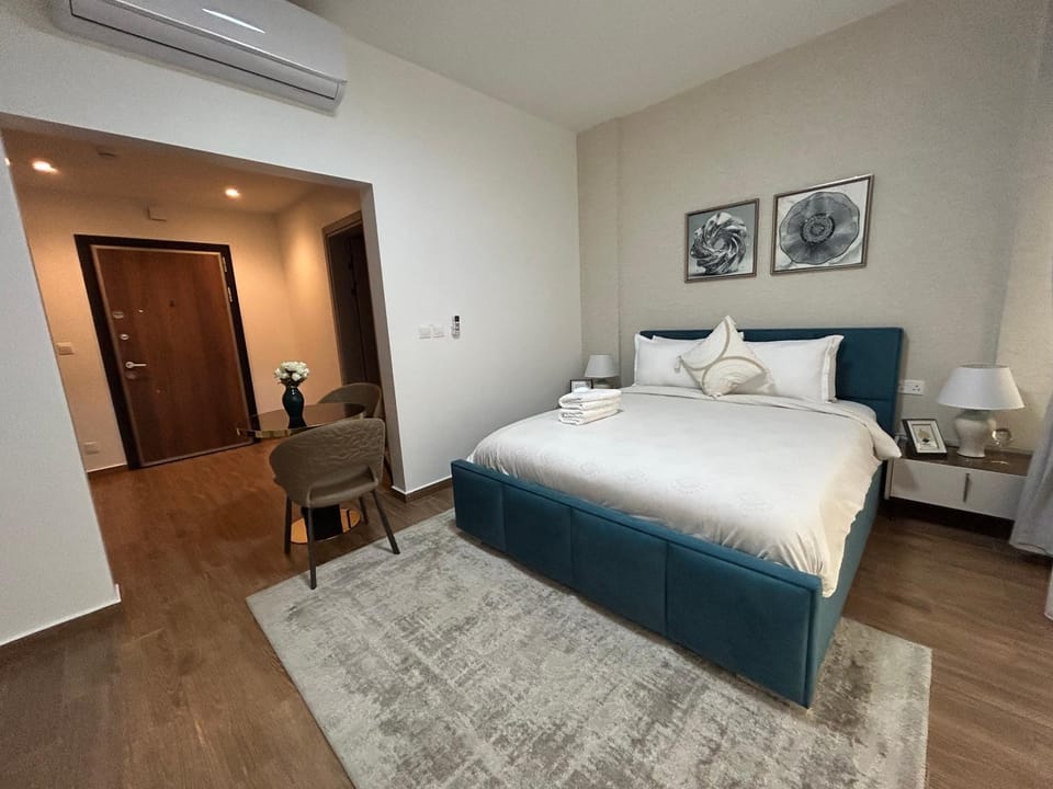 Lawrounds Luxury, Harmonia Residence, Airport Apartment in Accra