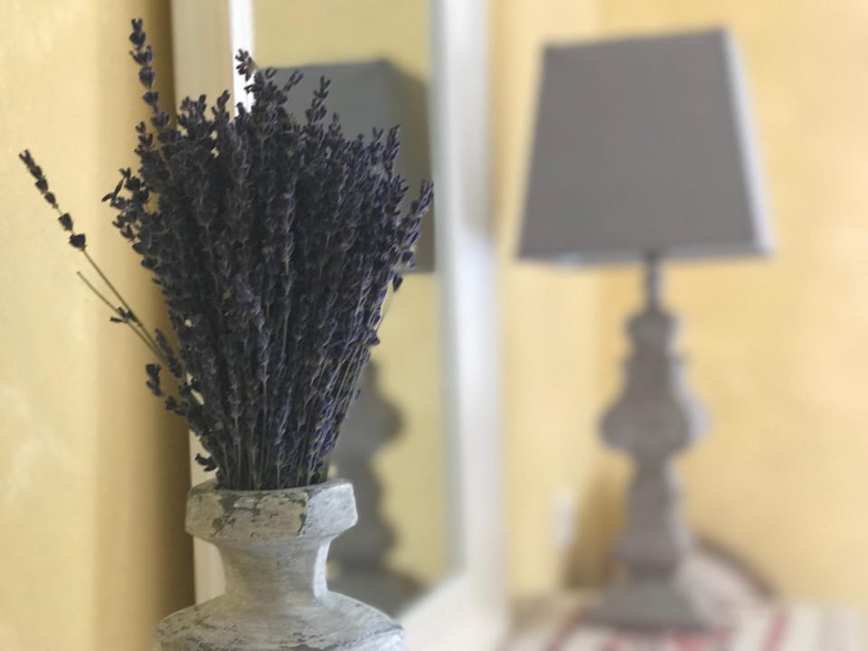 Decorative detail, Bedroom