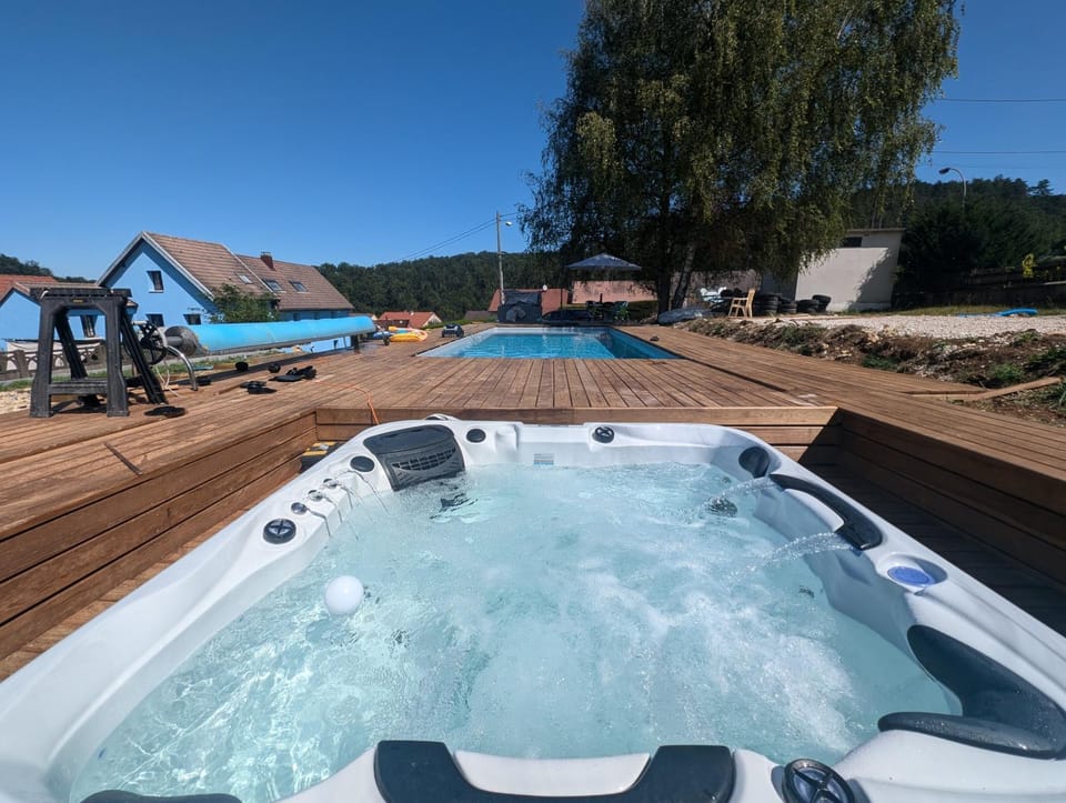 Hot Tub
