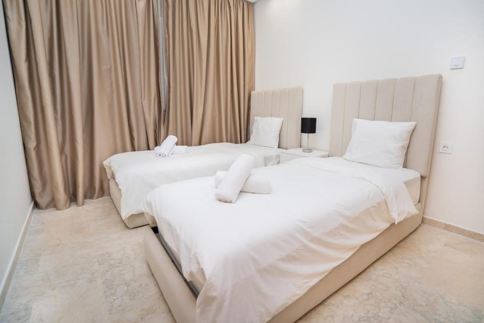 Élégant Appartement 3 Chambres à Malabata Hills Apartment in Tangier