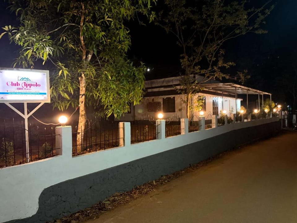 Property building, Night