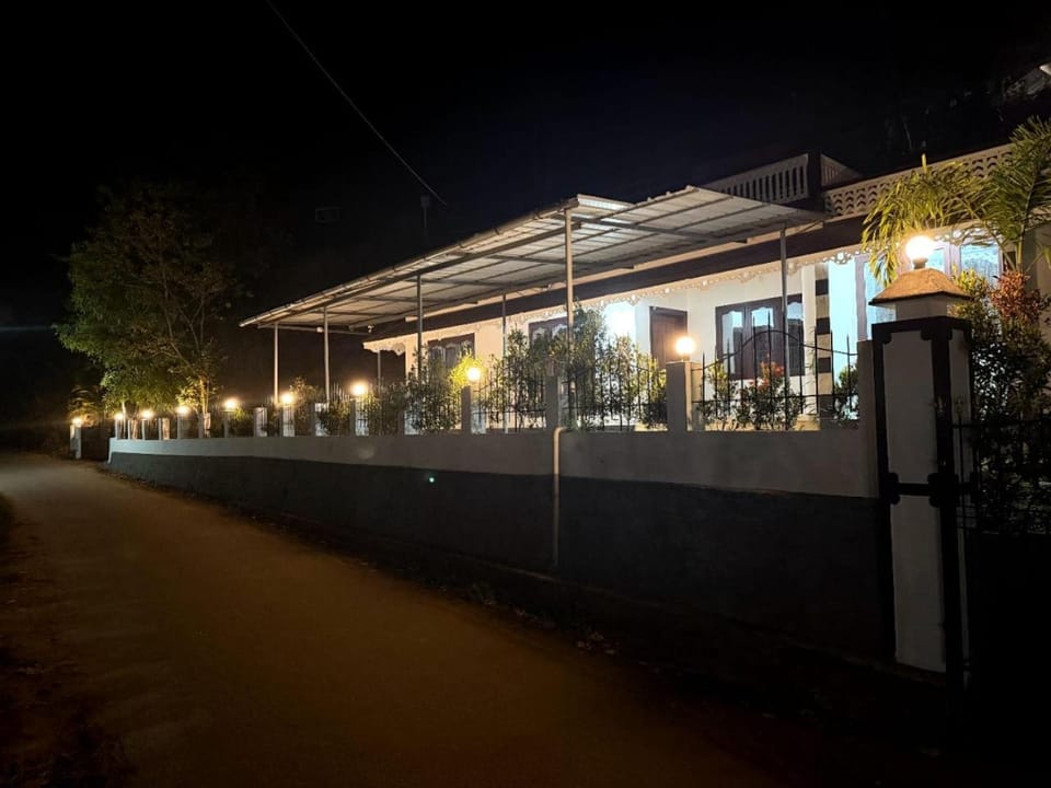 Property building, Night