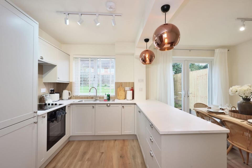 oven, kitchen